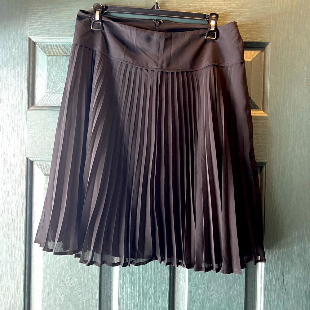 INC skirt